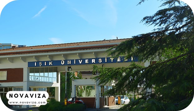 دانشگاه ایشیک استانبول